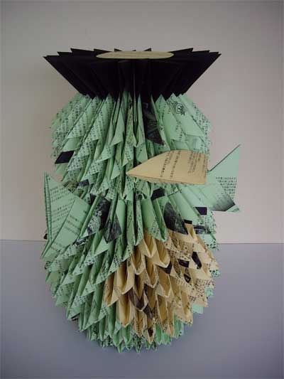 Rieko
                Akatsuka, Kappa, 2016, origami